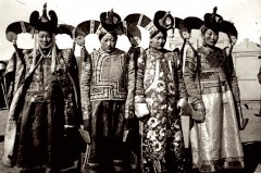 1900年 蒙古喀尔喀女性照片