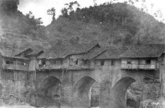 1933年，湖南凤凰古城的风光与人像