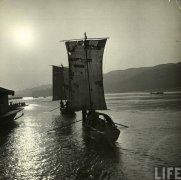 老照片：1946年的长江奇绝风景照