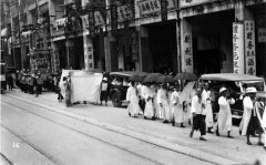 民国时期 香港某次“大出殡”实拍场景