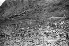 1942年湖北的国军新兵野外拉练全程实拍老照片 福尔曼摄