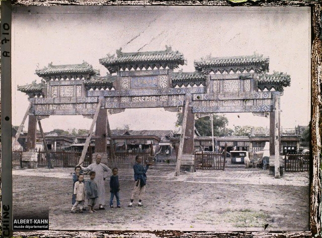 1912걱Ƭ ǰʵɫӰ