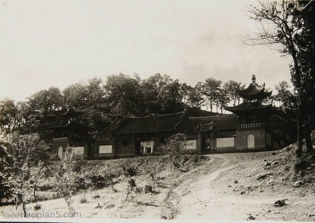 1936年通化老照片 90年前的通化县城内外封面